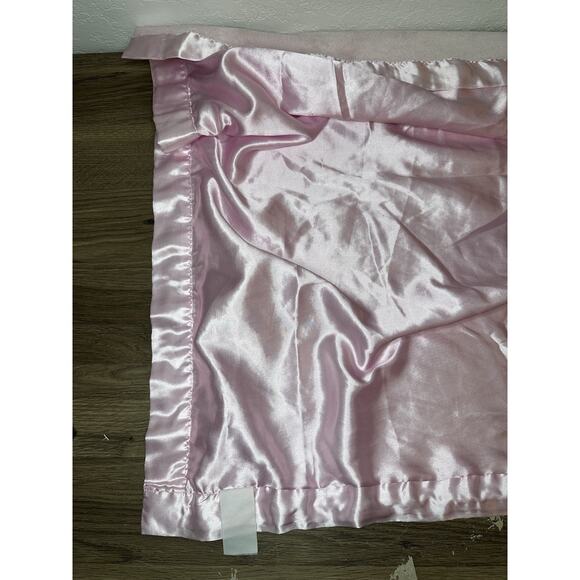 Carters Soft Pink Baby Blanket Satin Backing & Trim White Flowers 30x40 Rare - Picture 6 of 9